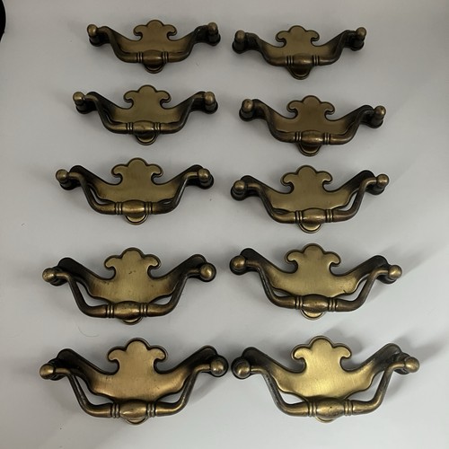 Metal bail pull - 10,