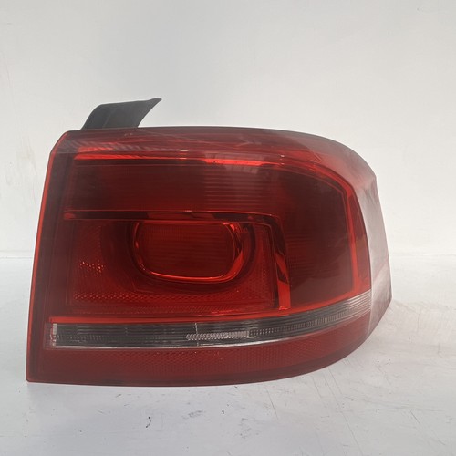 2011 volkswagen passat - 2011, drivers