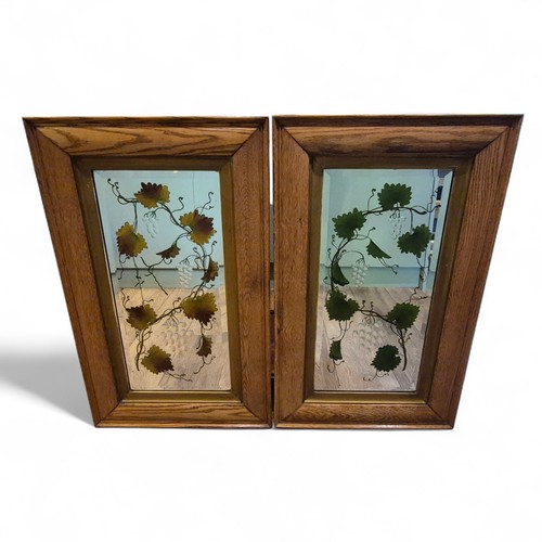 Pair victorian reverse - of,