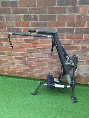 Autochair car hoist - car,