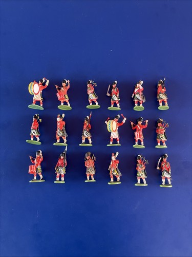 Britains herald toy soldiers - britains,