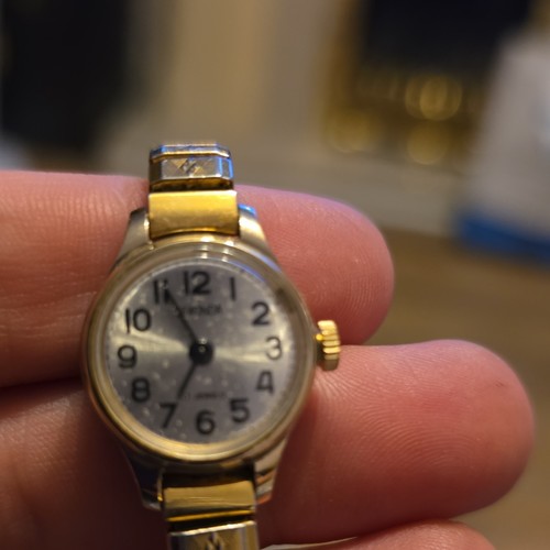 Accurist quartz vintage ladies - accurist,