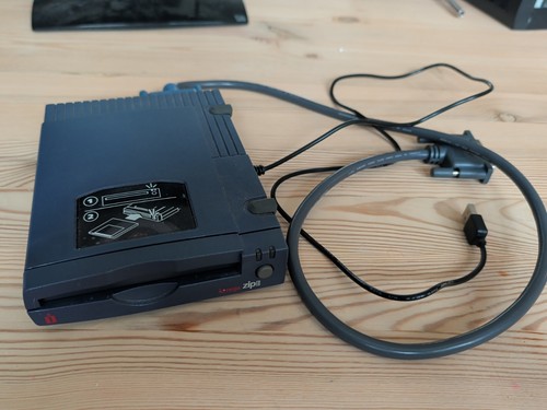 Iomega zip 100 - zip, drive