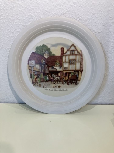 Two hornsea pottery - hornsea, wall