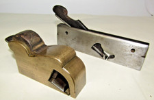 Bullnose plane.  Preston gunmetal ? & Shoulder infill plane.  Two vintage planes