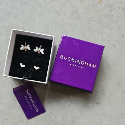 Pairs buckingham - of,