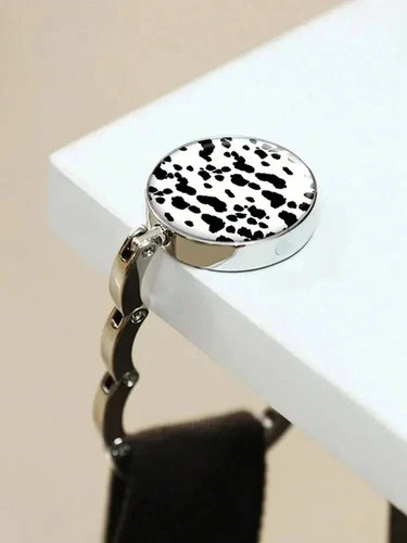 Animal textures pattern - animal, desk