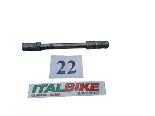 Front wheel bolt honda - front,