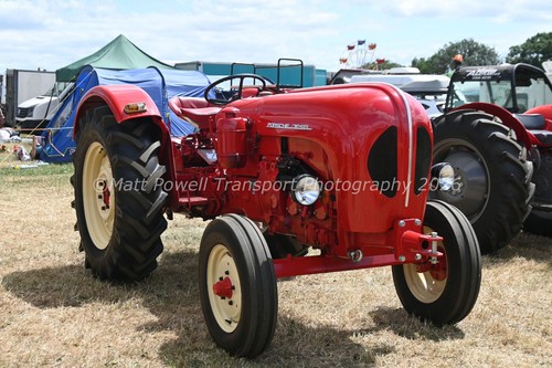 Tractor photo 12x8 porsche - photo,