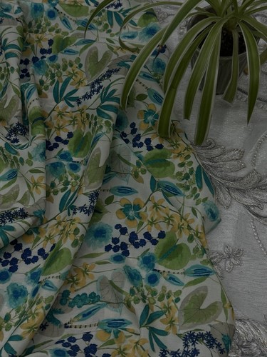 Printed dress fabric crepe - ✅printed,