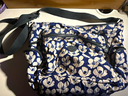 Kipling blue white - kipling, floral