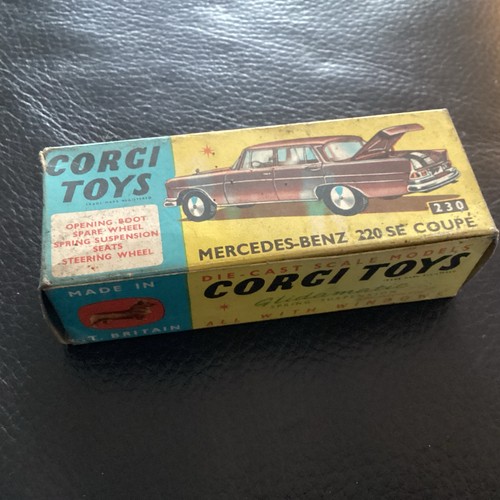 Corgi toys 230 mercedes - toys,