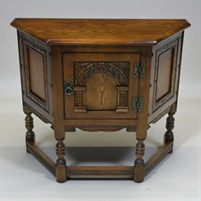Old Charm Canted Hall Table