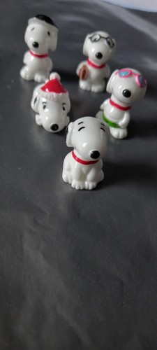 Cute snoopy figures - cute,