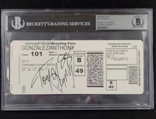 Tony Gonzalez signed Personal