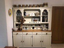 Large Ducal Pine Dresser