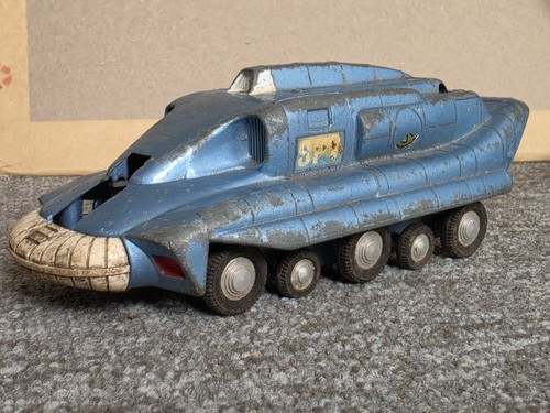 Spectrum pursuit vehicle 104 - spectrum,