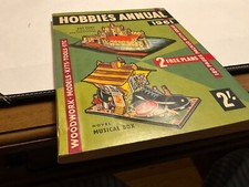 Vintage HOBBIES ANNUAL 1961 - Woodwork Models Kits Crafts Tools