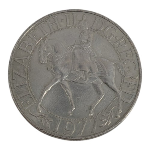 Royal mint elizabeth ii - royal,