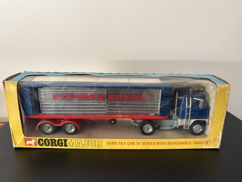 Corgi toys 1137 ford - corgi, toys,