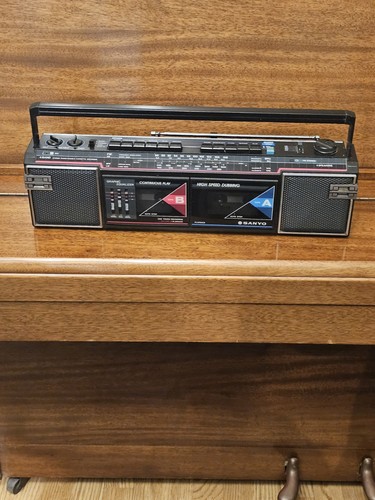 Stereo radio cassette - radio, recorder