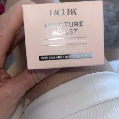 Lacura moisture boost - lacura,