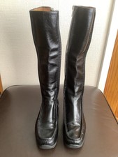 Bally "Detty" Black Women's