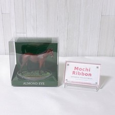 Almond Eye Horse Racing Figure