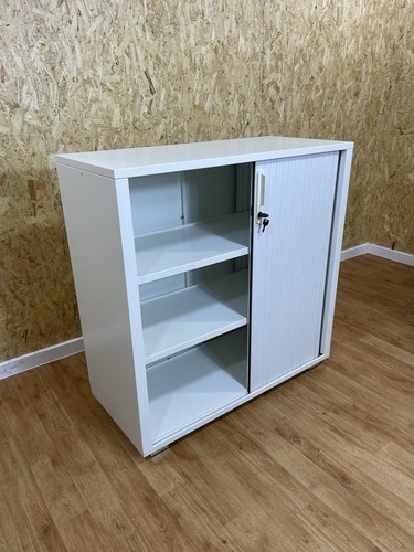 Medium metal white tambour - medium,