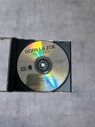 Gorilla zoe hood - zoe,