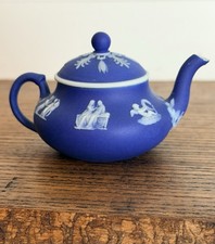 Rare WEDGWOOD 'Blue Jasper