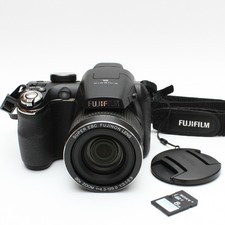 FujiFilm FinePix S4000 Digital