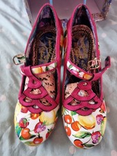 Nicely Done Red Floral (Fruit)