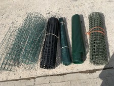Job lot green wire & plastic fencing as pictured lot E270620H