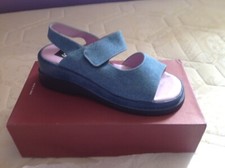 Vicky Beth Ladies Sandals size