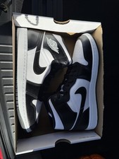 Air Jordan 1 Mid womens