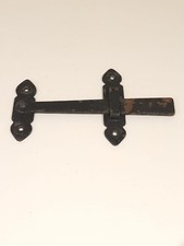 Cast Iron Suffolk Thumb Latch