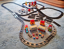 Duplo Train Track, Trucks &