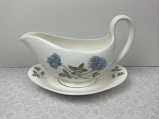 Wedgwood Ice Rose Gravy / Sauce Boat & Stand Superb Condition