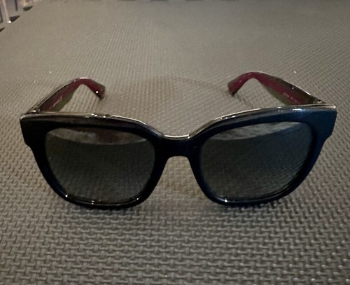 Gucci designer sunglasses - sunglasses, gg