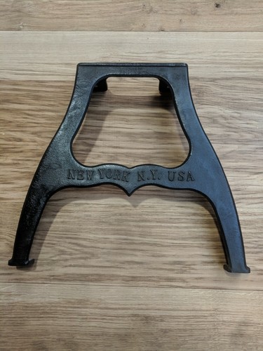 Cast iron bench legs - iron,