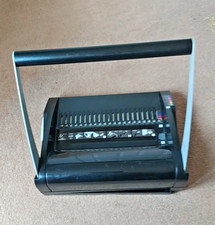 GBC CombBind C12 EU 4400310 ACCO BINDER. FREE POST UK MAINLAND ONLY. SEE PHOTOS.