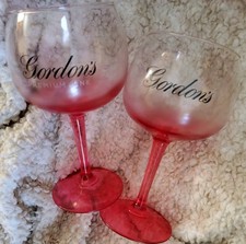 Pair 2 of Gordon’s Premium