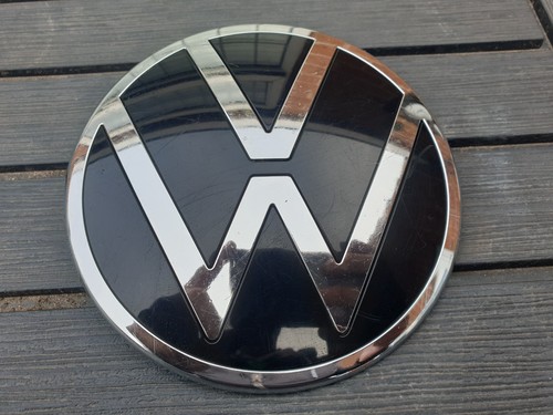 Volkswagen front grille badge - volkswagen,