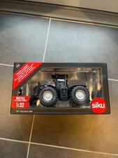 3271 Siku 1:32 Claas Xerion