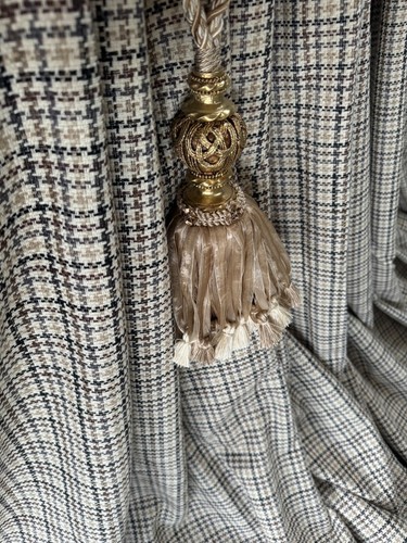 Extra wide large curtains - large,