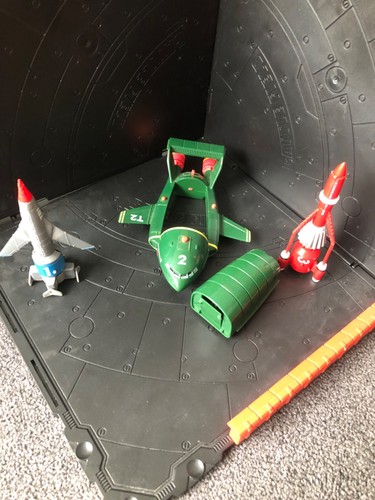 Thunderbird and 3 toy - thunderbird, no