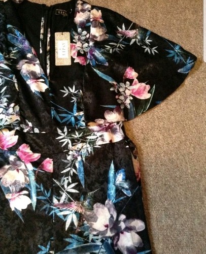 Bnwt lipsy size black floral - size,