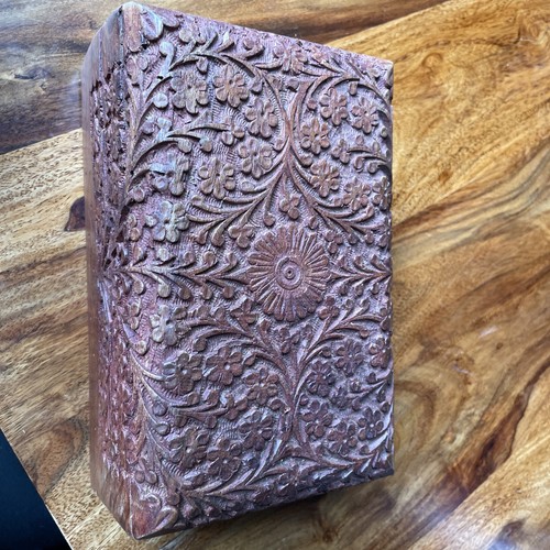 Vintage wooden trinket - vintage,