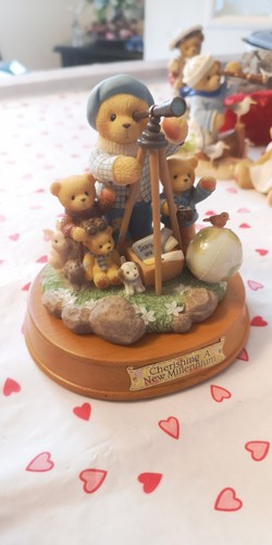 Cherished teddies winfield - cherished,